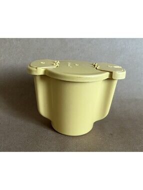 Tupperware Harvest Gold Double Flip Pour Sugar Bowl Container 577-10